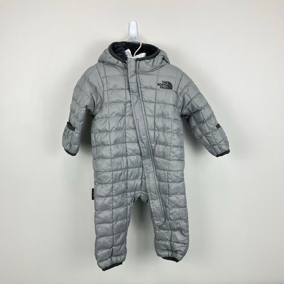 The North Face Infant Thermoball Eco Bunting Snow Suit Meld Gray 3-6 Months - Picture 1 of 10